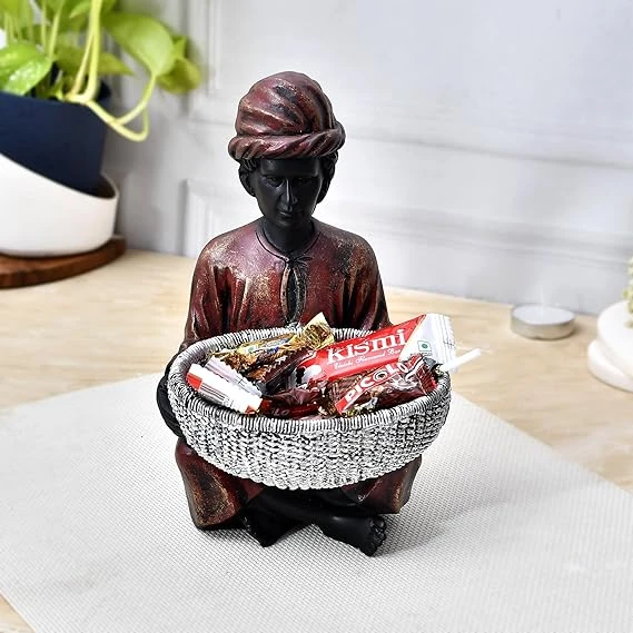 Showpiece for Home Decor Men Statue with Basket for Living Room (Tokri man2)