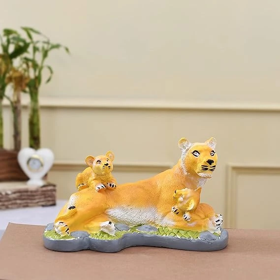 Handcrafted Tiger Family Decorative Showpiece for Living Room | 15 cm Polyresin 